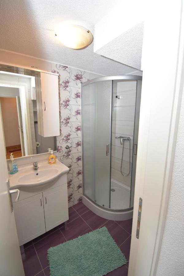 Apartmani Mihaela ชิเบนิก ภายนอก รูปภาพ