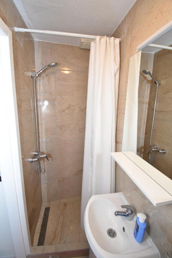 Apartmani Mihaela ชิเบนิก ภายนอก รูปภาพ
